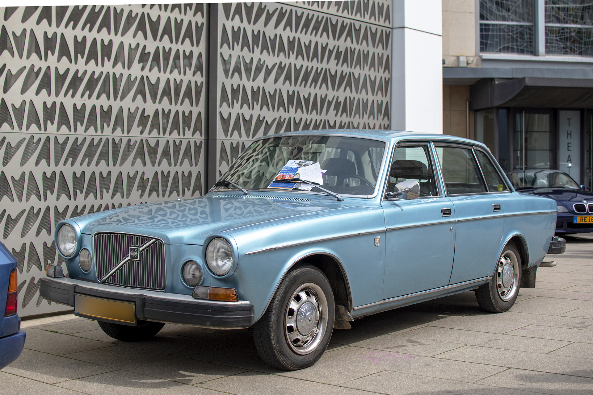  Volvo 164
