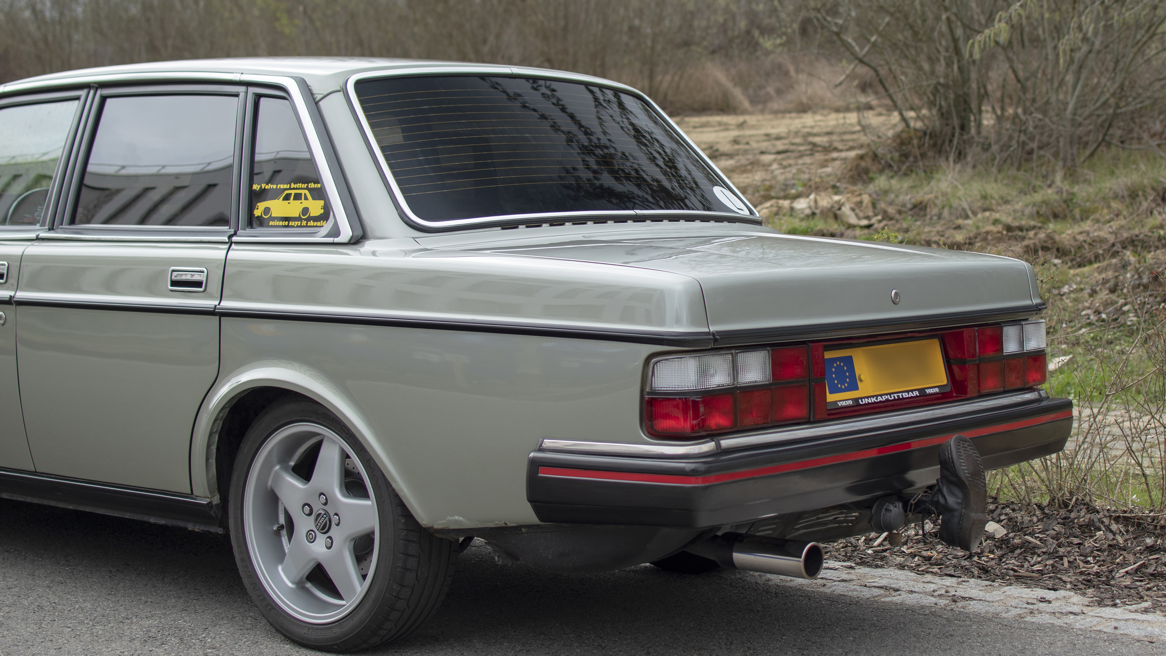  Volvo 240 II arrière - LOF ,Oldtimers Breakfast ,Contern ,2023