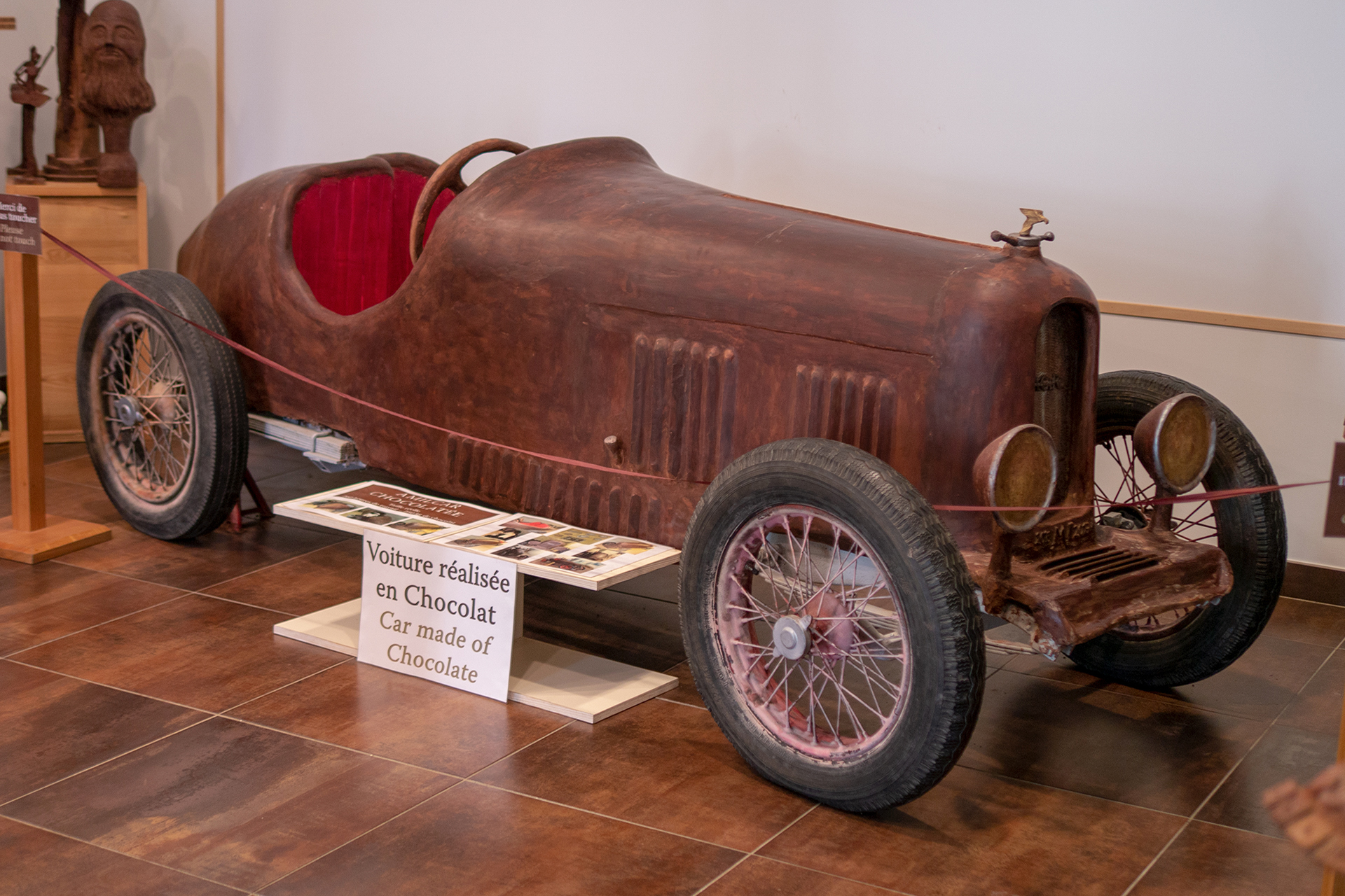 Amilcar CGSS en chocolat "Vauché"