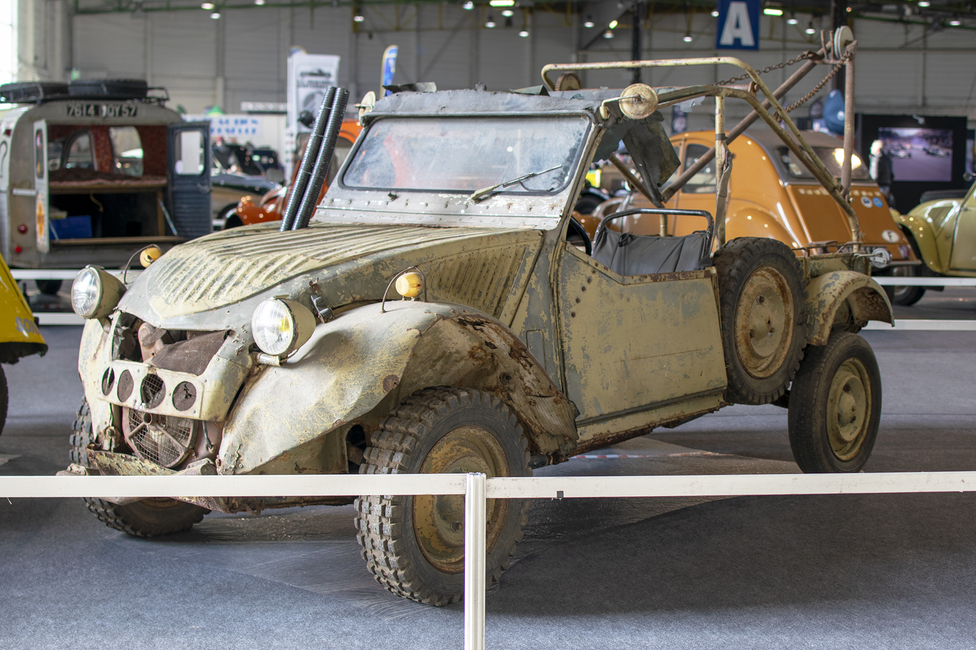 Citröen 2cv dépanneuse - Salon ,Auto-Moto Classic, Metz, 2019