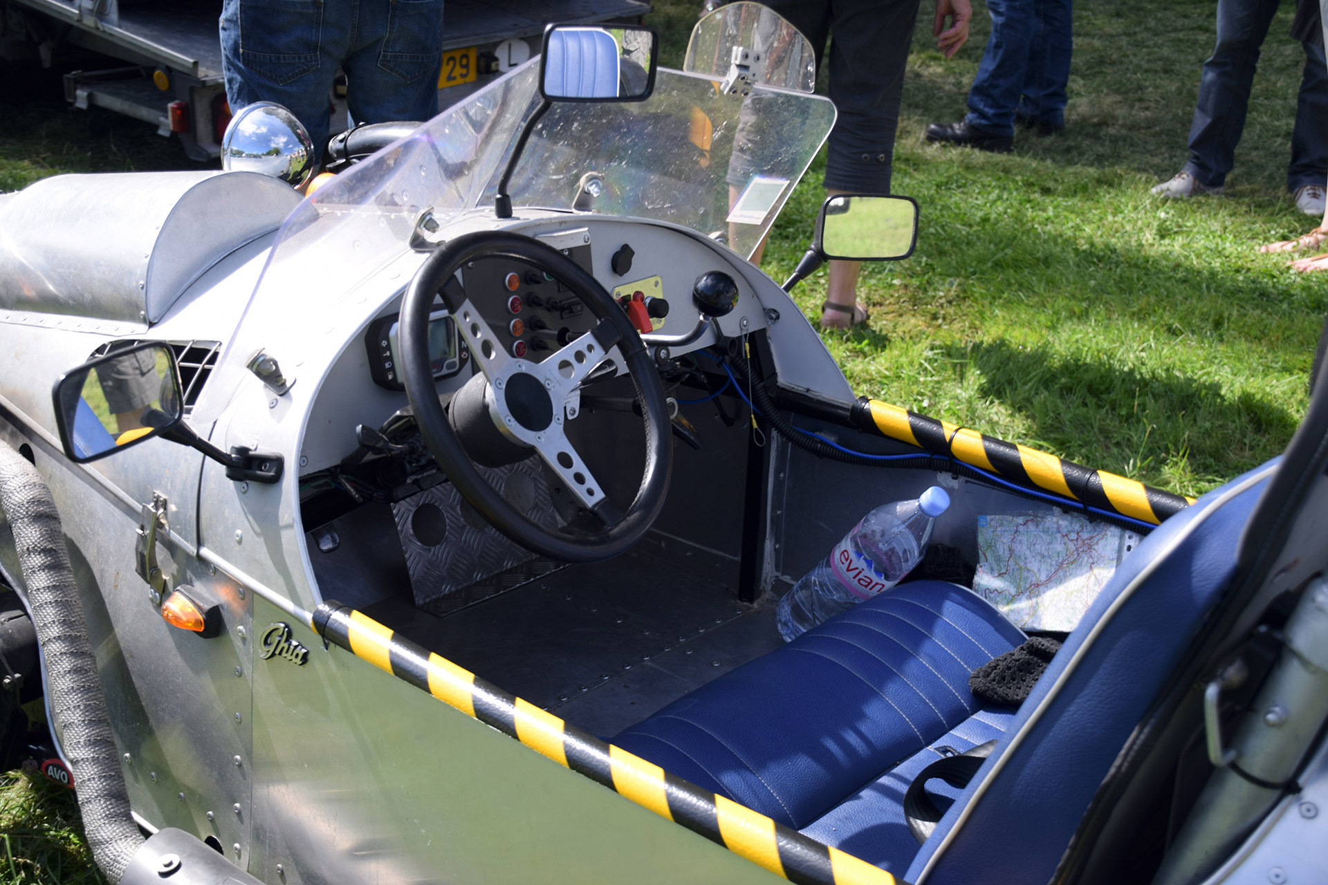 Roadster volant - Automania 2016, Château de Freistroff