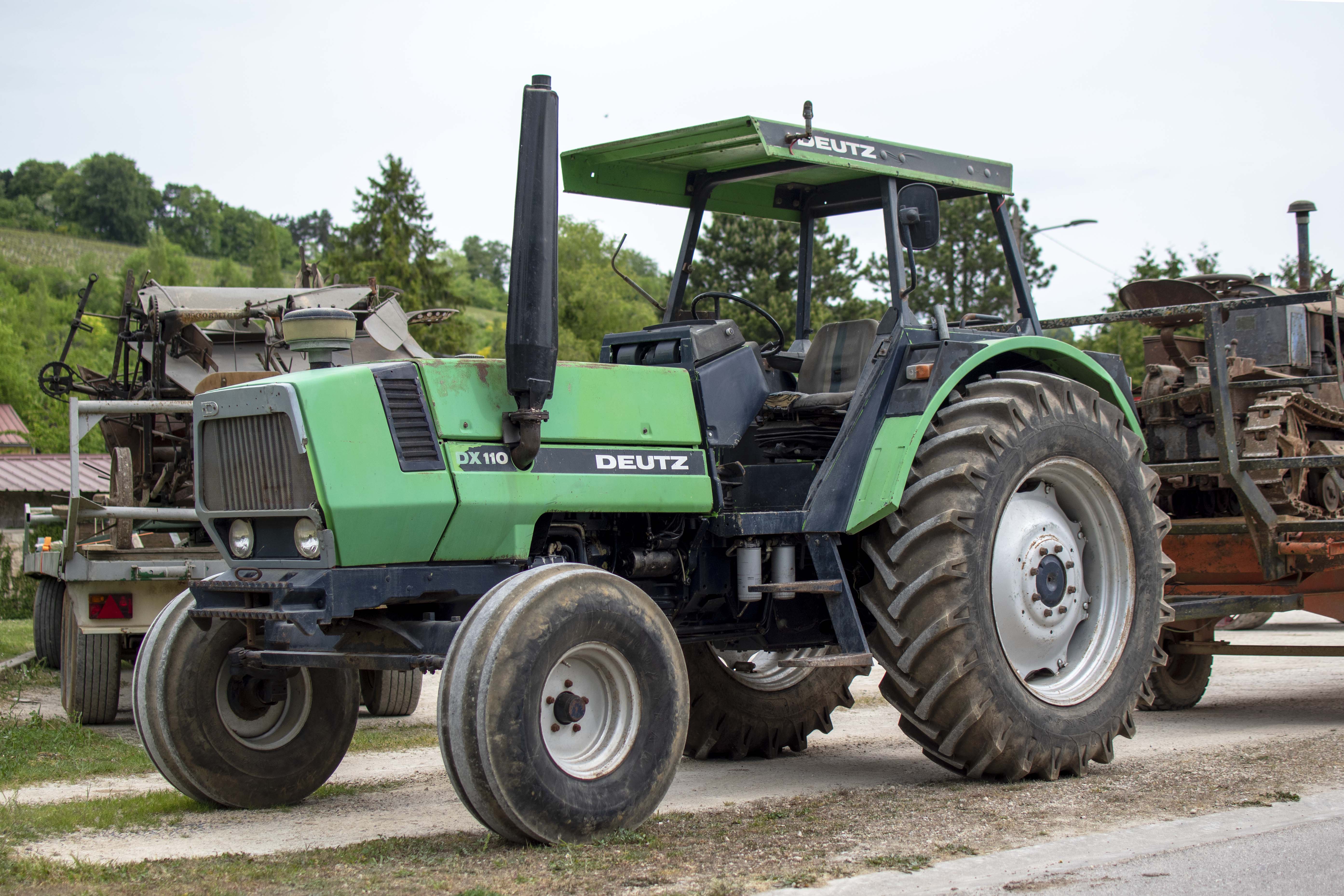 Deutz-Fahr DX 140 - Expostion de tracteurs et matériel agricoles ancien ,  Vigneulles-les-Hattonchatel,2026