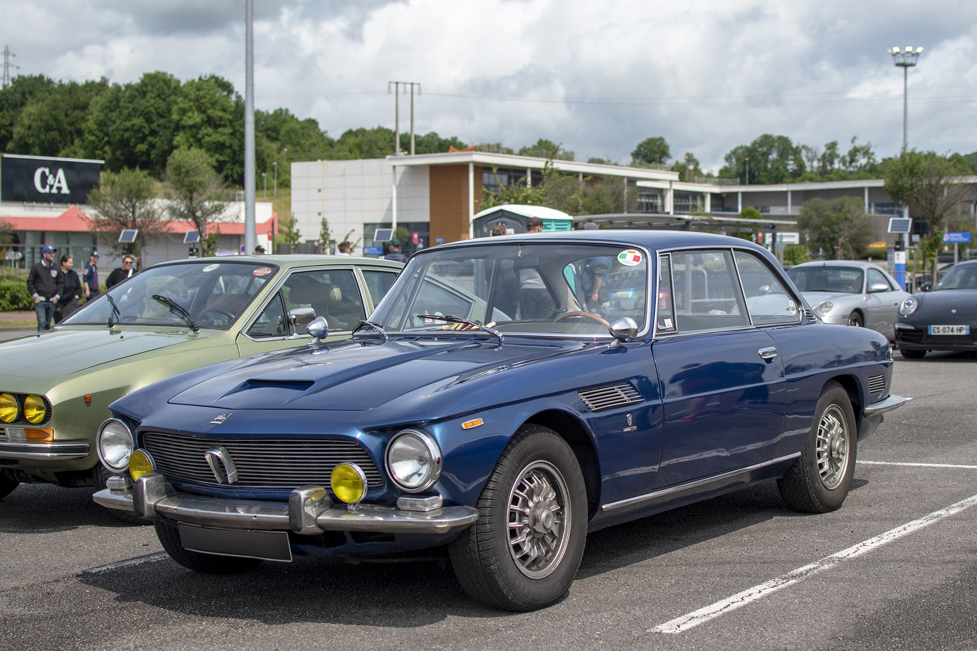 Iso Rivolta IR 300  - Autos Mythiques 57, Thionville, 2025