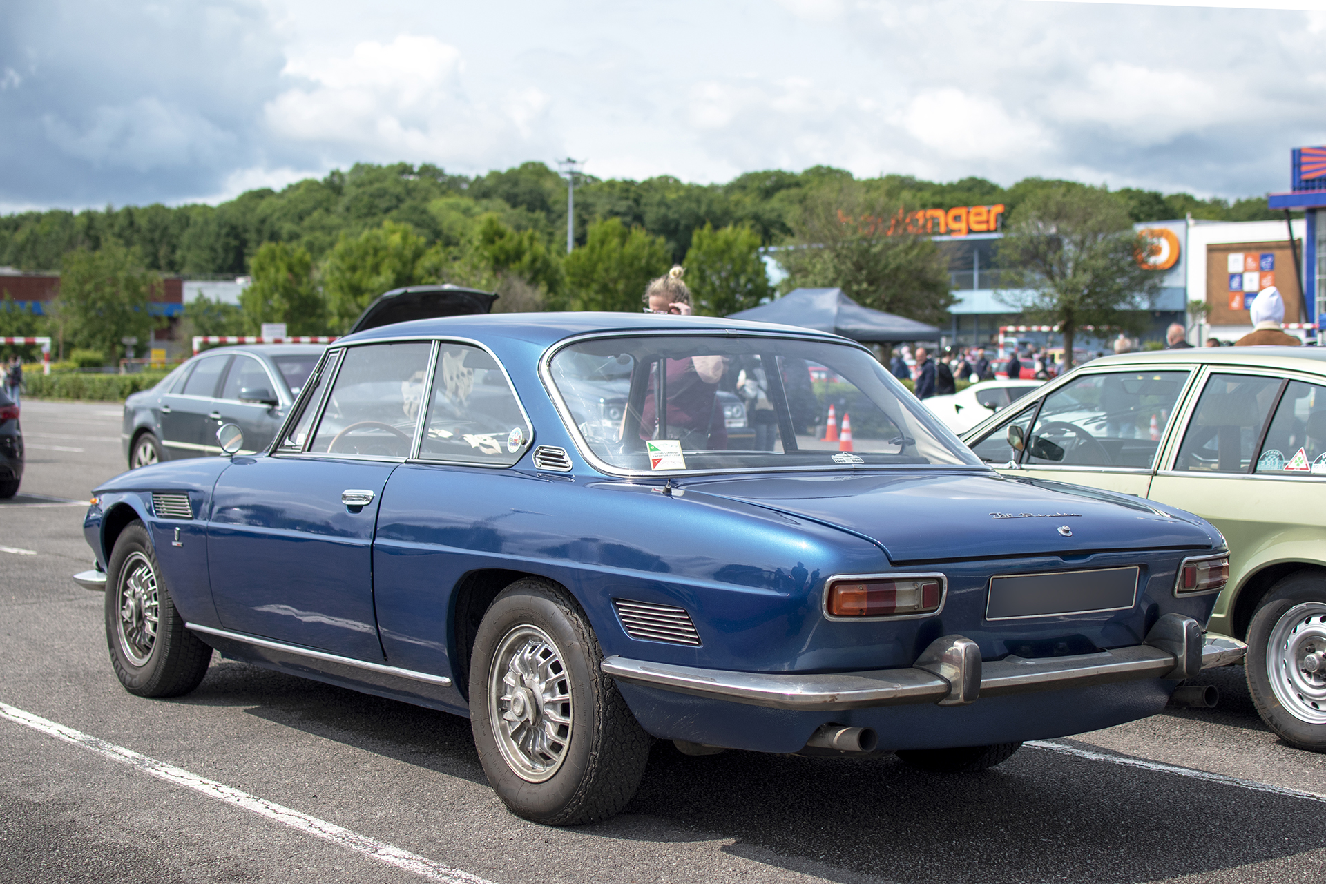 Iso Rivolta IR 300 arrière  - Autos Mythiques 57, Thionville, 2025